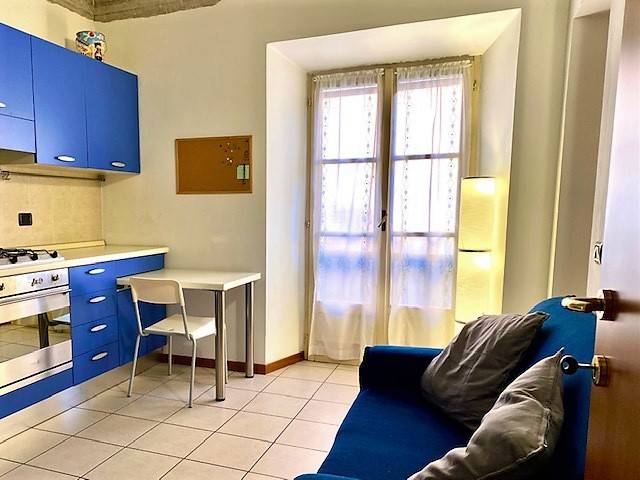 appartamento in affitto a Novara in zona Centro Città