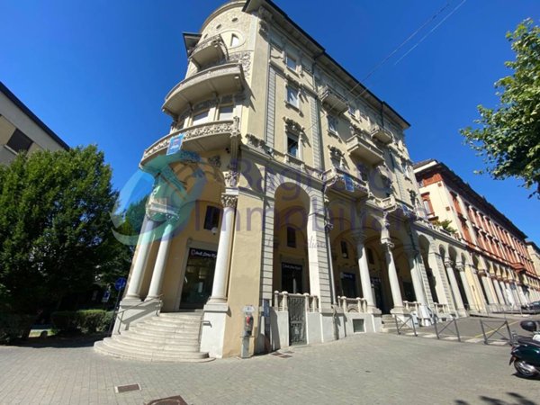appartamento in affitto a Novara in zona Centro Città