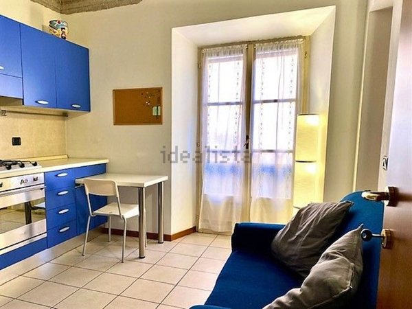 appartamento in affitto a Novara in zona Centro Città