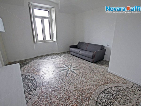 appartamento in affitto a Novara in zona Centro Città