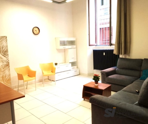 appartamento in affitto a Novara in zona Centro Città