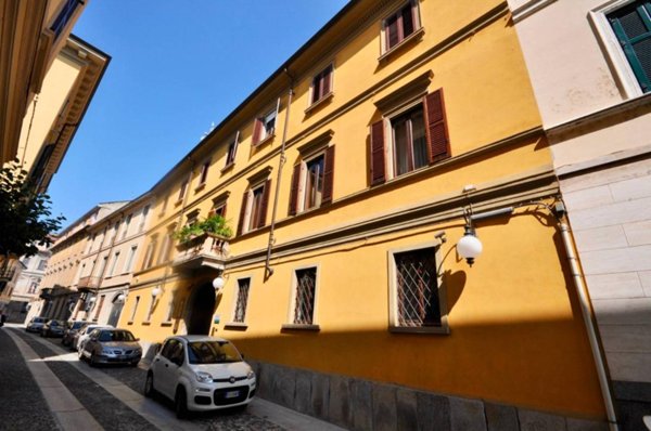 appartamento in affitto a Novara in zona Centro Città