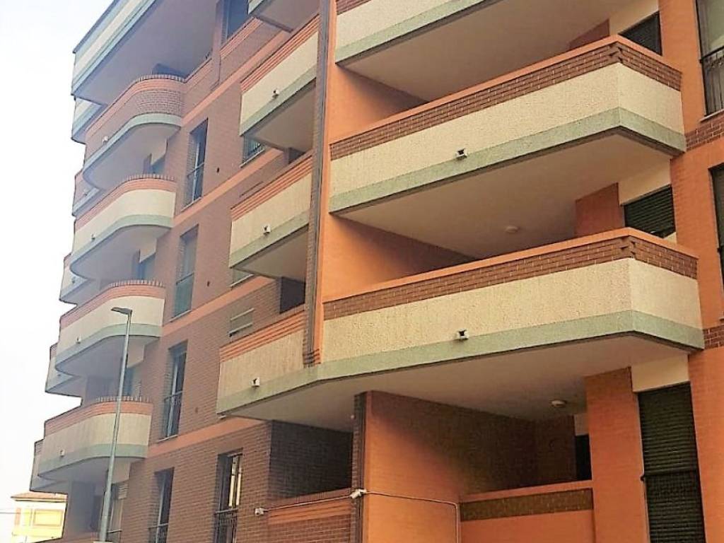 appartamento in affitto a Novara in zona Centro Città