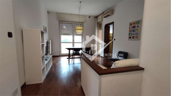 appartamento in affitto a Novara in zona Centro Città