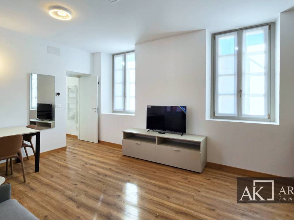 appartamento in affitto a Novara in zona Centro Città