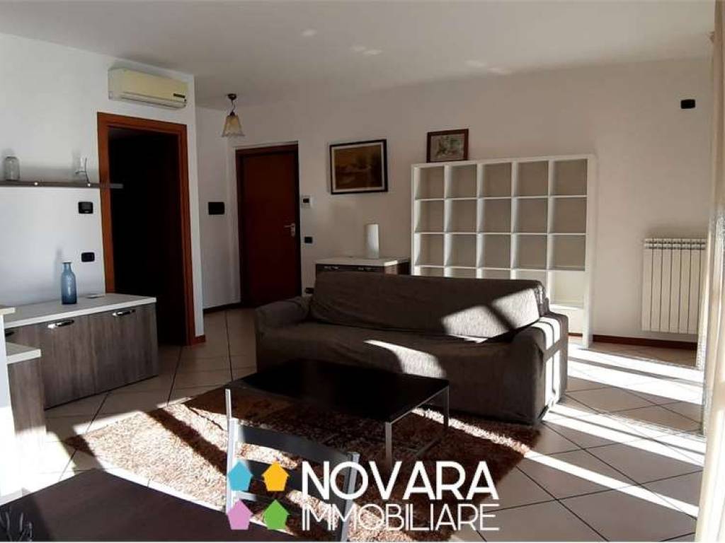 appartamento in affitto a Novara in zona Centro Città