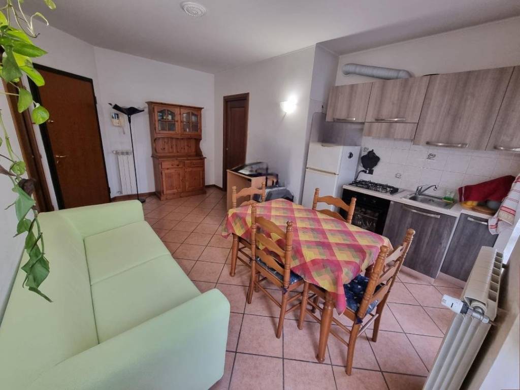 appartamento in affitto a Novara in zona Centro Città