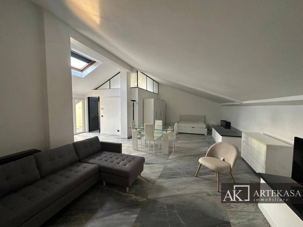 appartamento in affitto a Novara in zona Centro Città