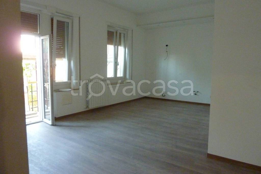 appartamento in affitto a Novara in zona zona San Martino