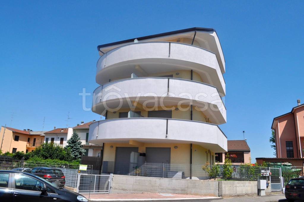 appartamento in affitto a Novara in zona Zona Santa Rita
