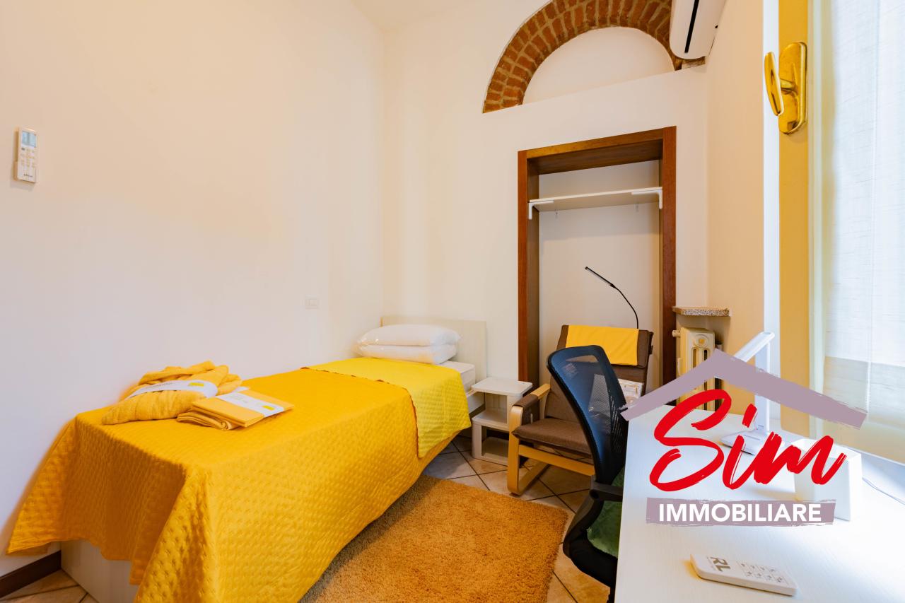 appartamento in affitto a Novara in zona Centro Città
