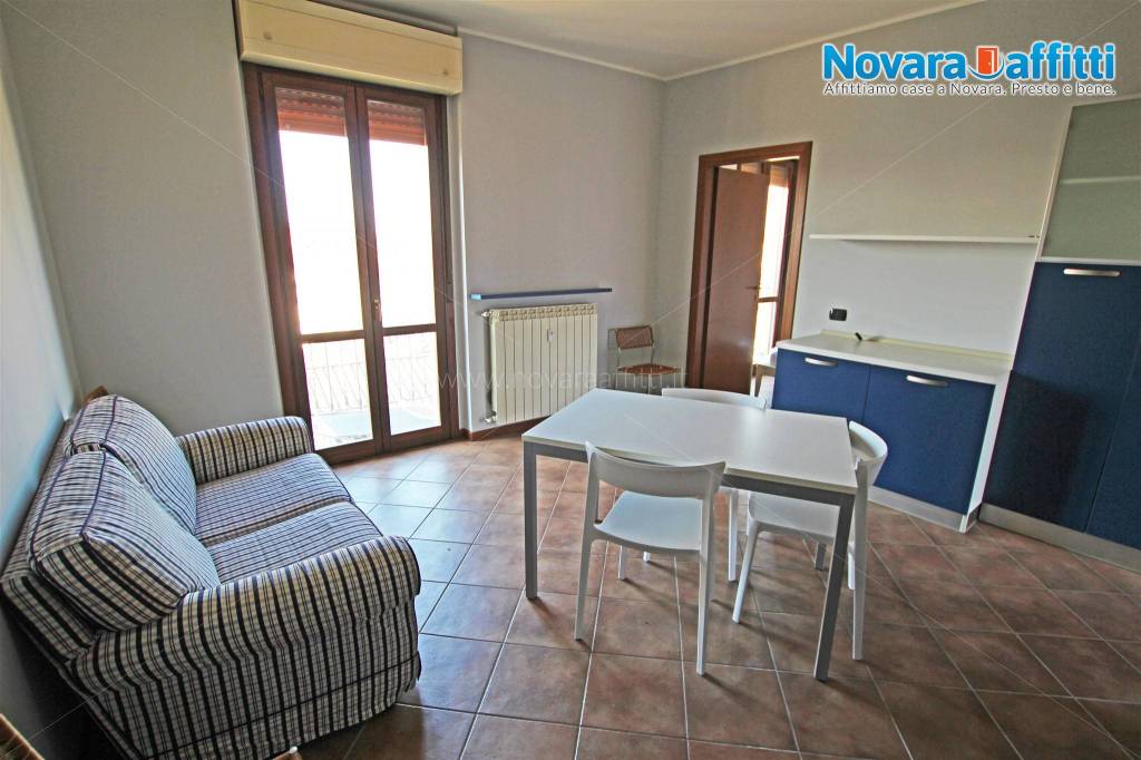 appartamento in affitto a Novara in zona Centro Città
