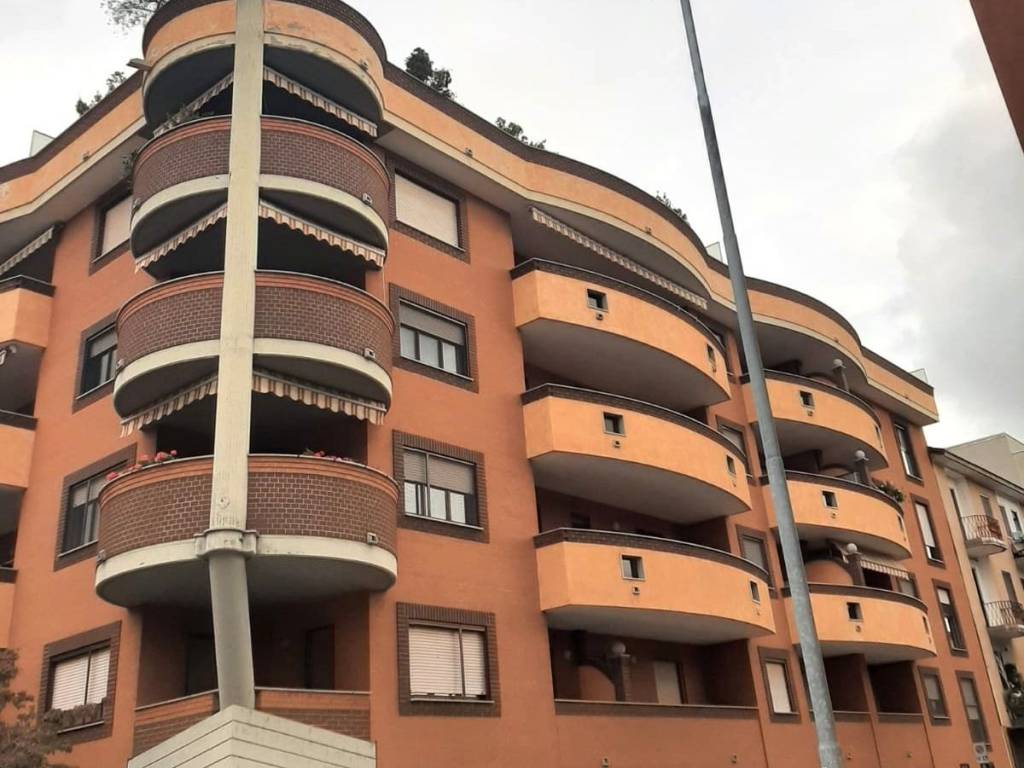 appartamento in affitto a Novara in zona zona Bicocca