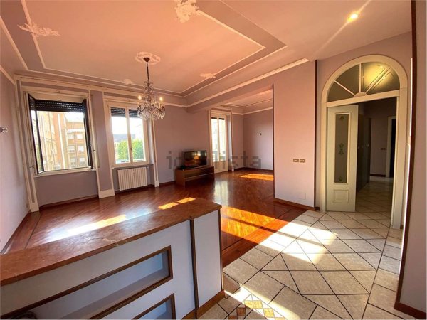 appartamento in affitto a Novara