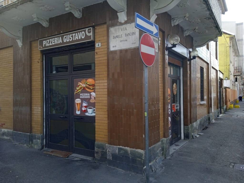 negozio in affitto a Novara in zona zona San Martino