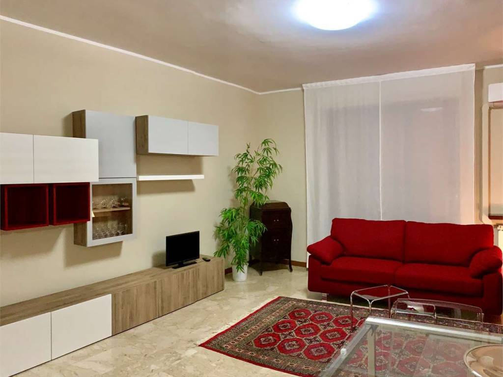 appartamento in affitto a Novara in zona zona Agogna - San Paolo