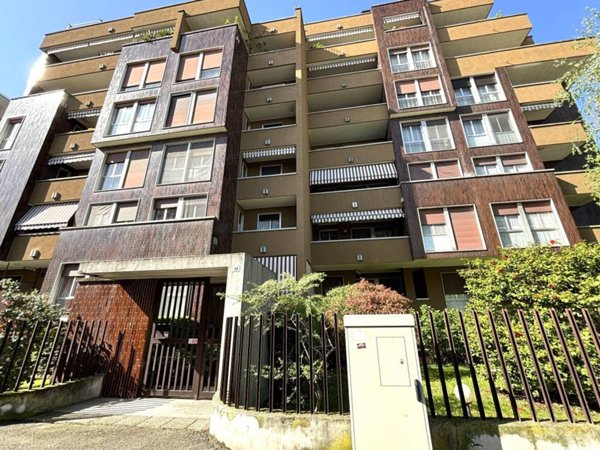 appartamento in affitto a Novara in zona zona Cittadella - Villaggio Dalmazia