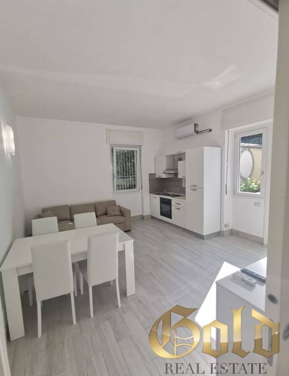 appartamento in affitto a Novara in zona Centro Città