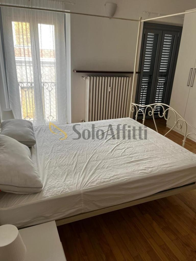 appartamento in affitto a Novara in zona Centro Città