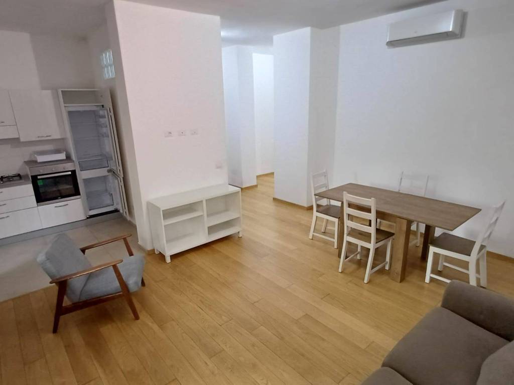 appartamento in affitto a Novara in zona zona Cittadella - Villaggio Dalmazia