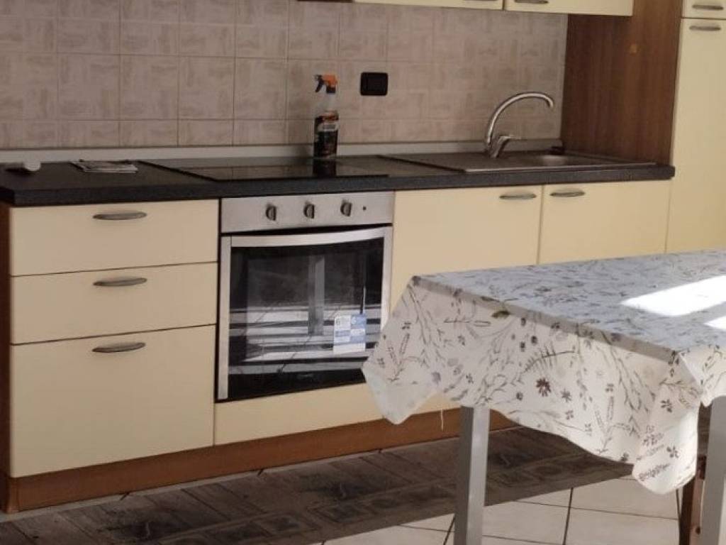 appartamento in affitto a Novara in zona zona Cittadella - Villaggio Dalmazia