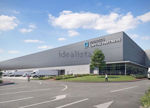 locale di sgombero in affitto a Novara