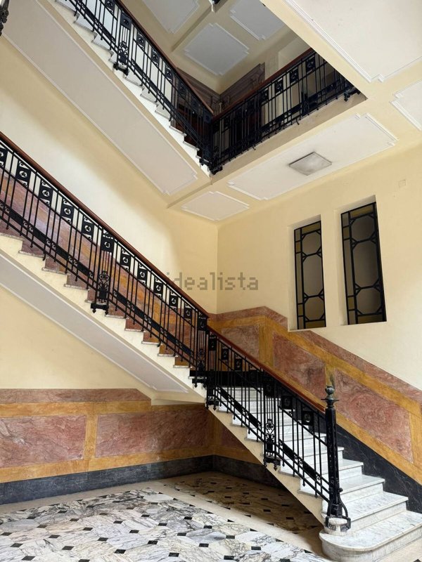 appartamento in affitto a Novara in zona Centro Città