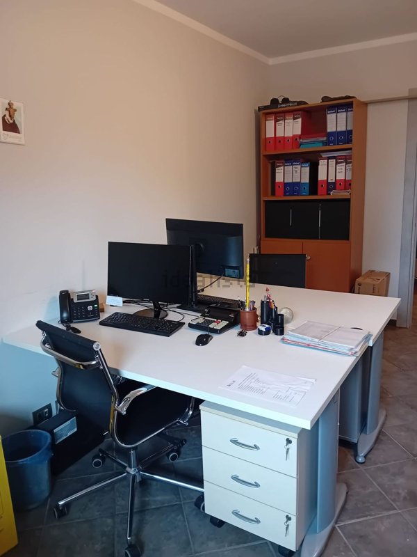 ufficio in affitto a Novara in zona Centro Città