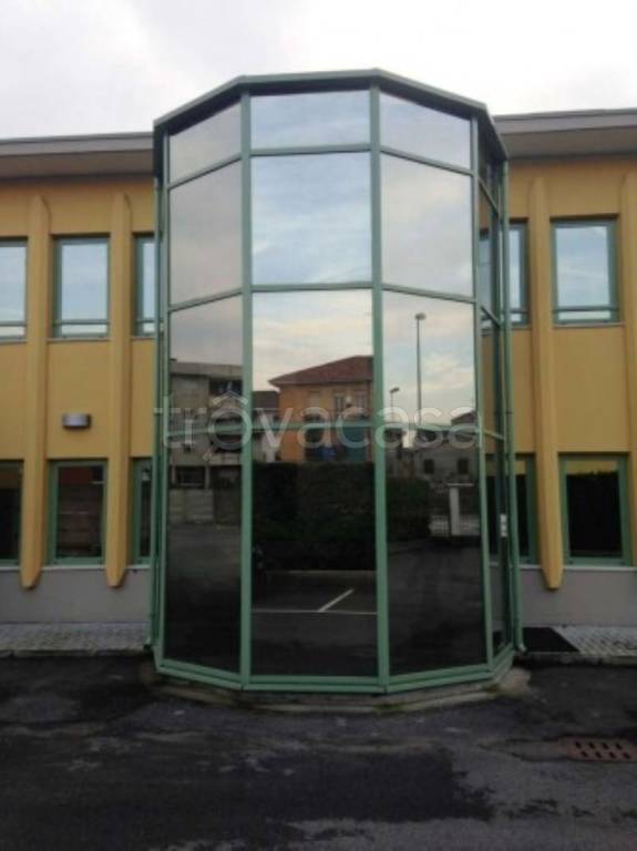 ufficio in affitto a Novara in zona zona Sant'Agabio