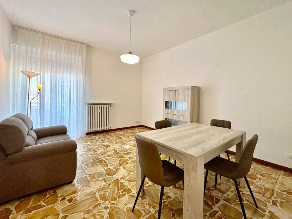 appartamento in affitto a Novara in zona zona Agogna - San Paolo