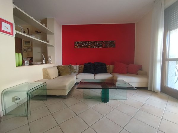 appartamento in affitto a Novara in zona Centro Città