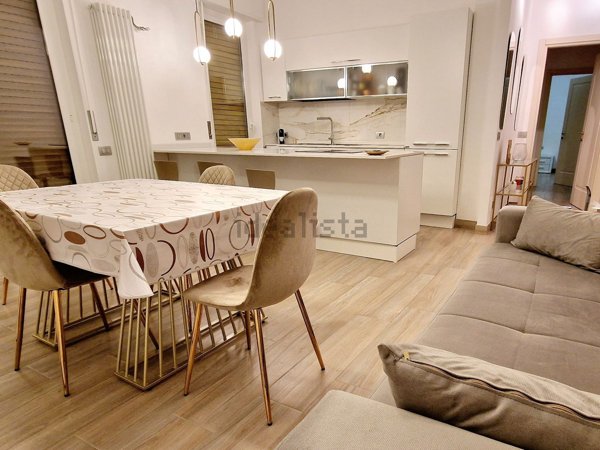 appartamento in affitto a Novara in zona Centro Città