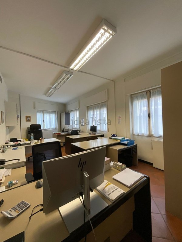 ufficio in affitto a Novara in zona zona Sacro Cuore