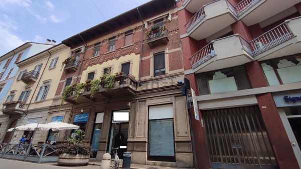 locale commerciale in affitto a Novara in zona Centro Città