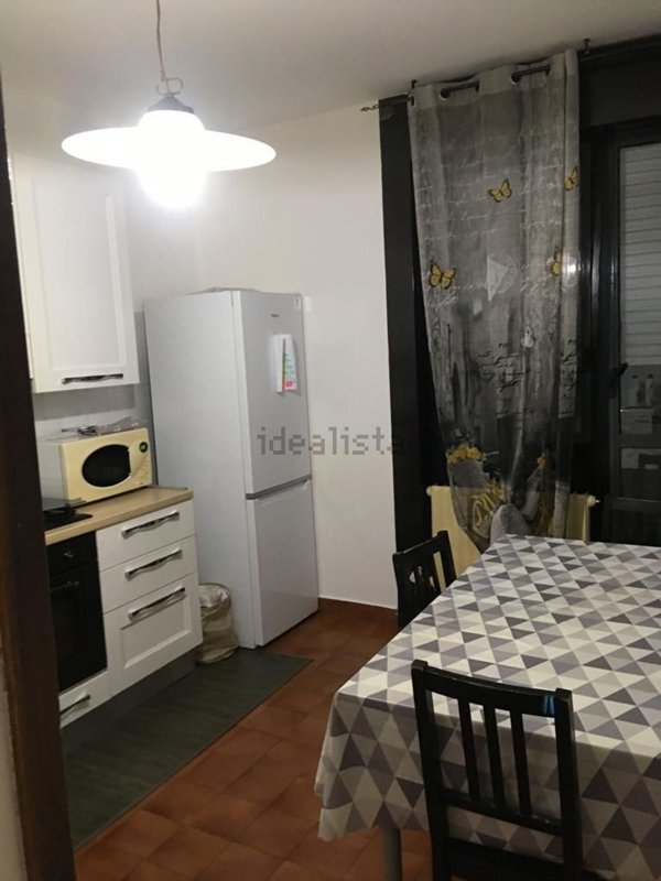 appartamento in affitto a Novara in zona Centro Città