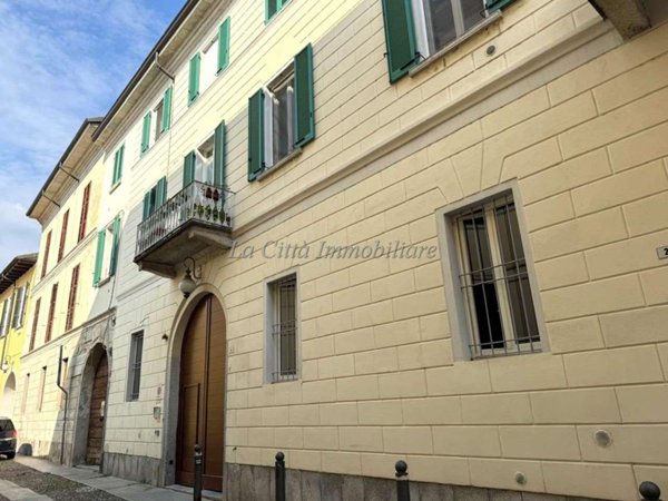 appartamento in affitto a Novara in zona Centro Città