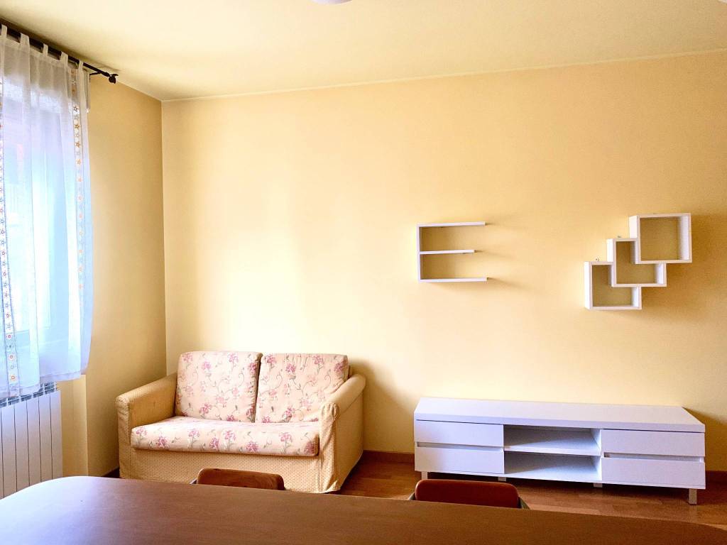 appartamento in affitto a Novara in zona zona Porta Mortara