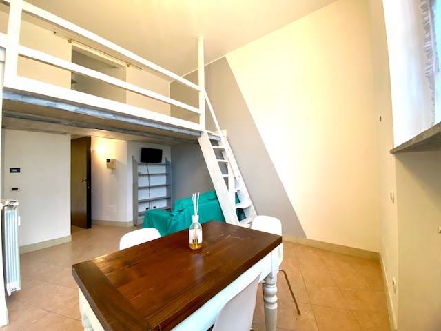 appartamento in affitto a Novara in zona Centro Città