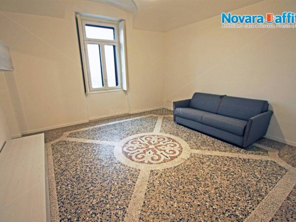 appartamento in affitto a Novara in zona Centro Città