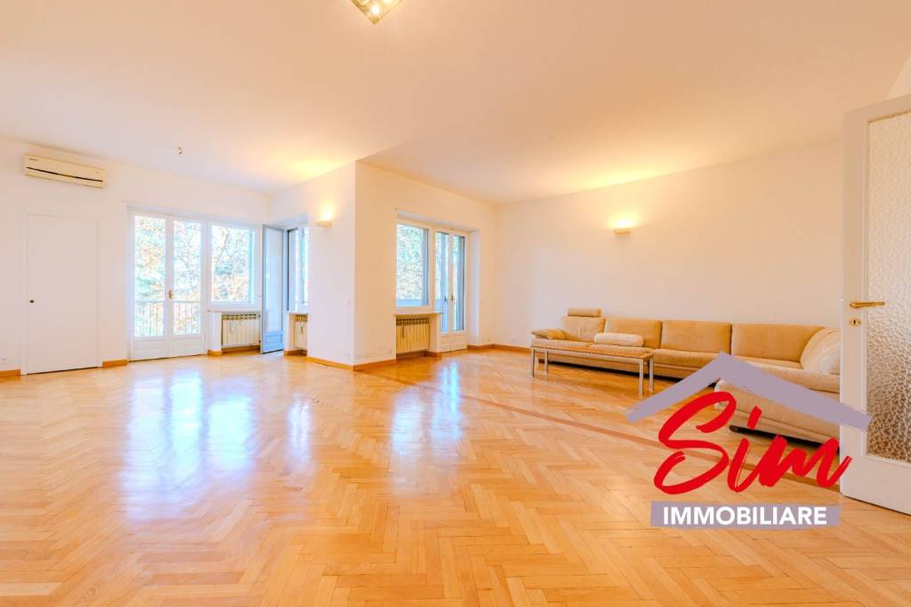 appartamento in affitto a Novara in zona Centro Città