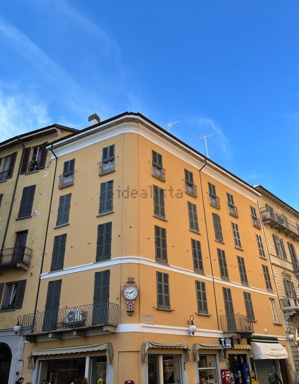 appartamento in affitto a Novara in zona Centro Città