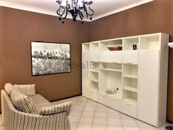 appartamento in affitto a Novara in zona Centro Città