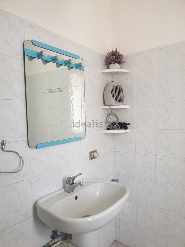 appartamento in affitto a Novara in zona Centro Città