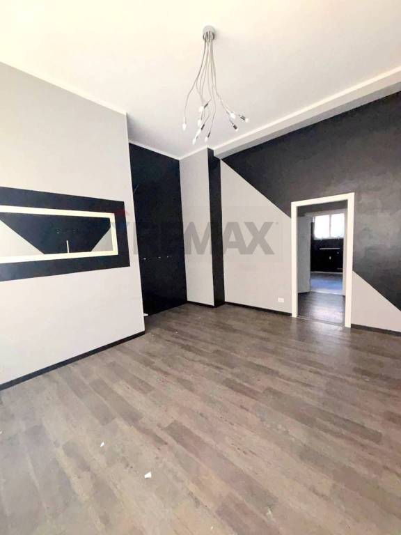 negozio in affitto a Novara in zona zona San Martino