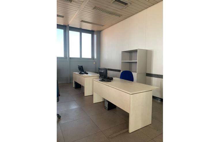 ufficio in affitto a Novara in zona zona Sant'Andrea - San Rocco