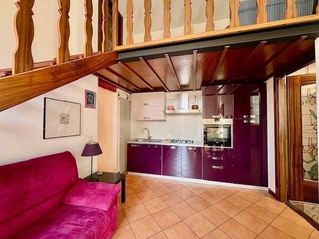 appartamento in affitto a Novara in zona Centro Città