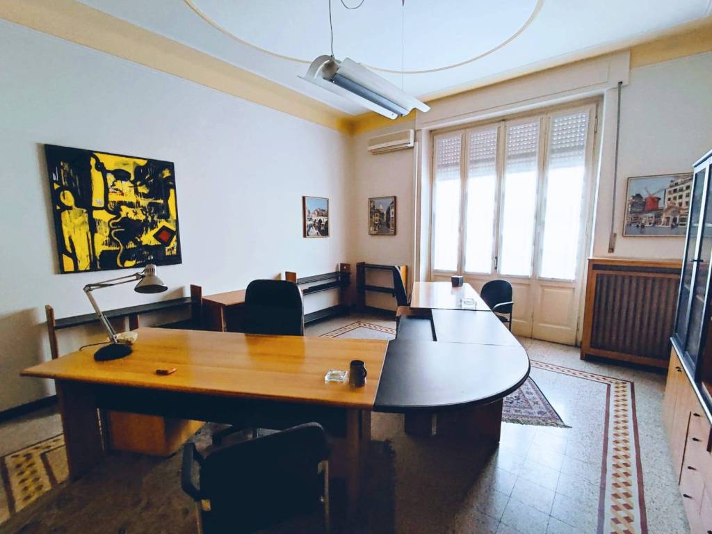 ufficio in affitto a Novara in zona Corso Torino