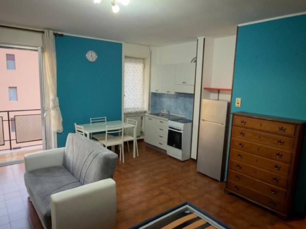 appartamento in affitto a Novara in zona zona Cittadella - Villaggio Dalmazia