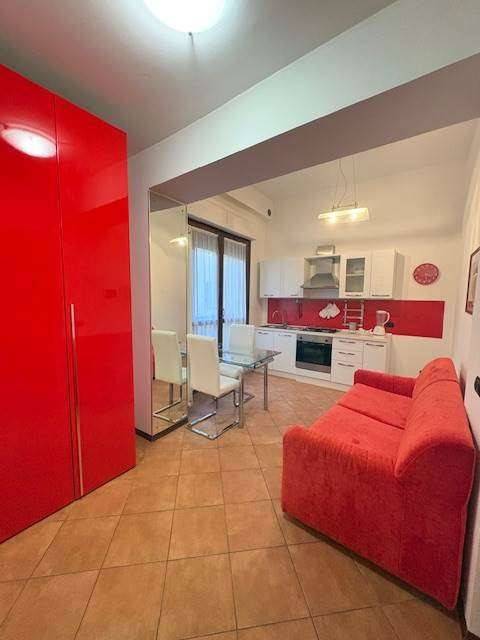 appartamento in affitto a Novara in zona Centro Città