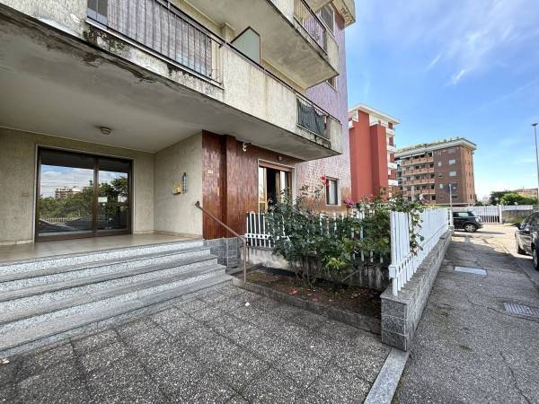 appartamento in affitto a Novara